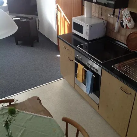 아파트 Bed & Kitchen