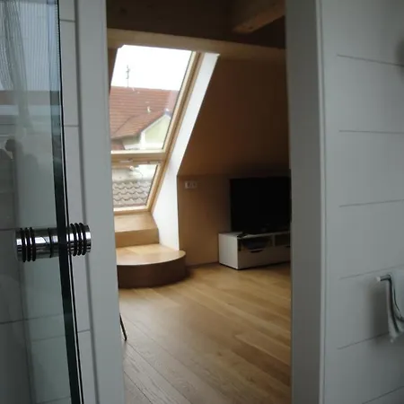Appartement Bed & Kitchen *
