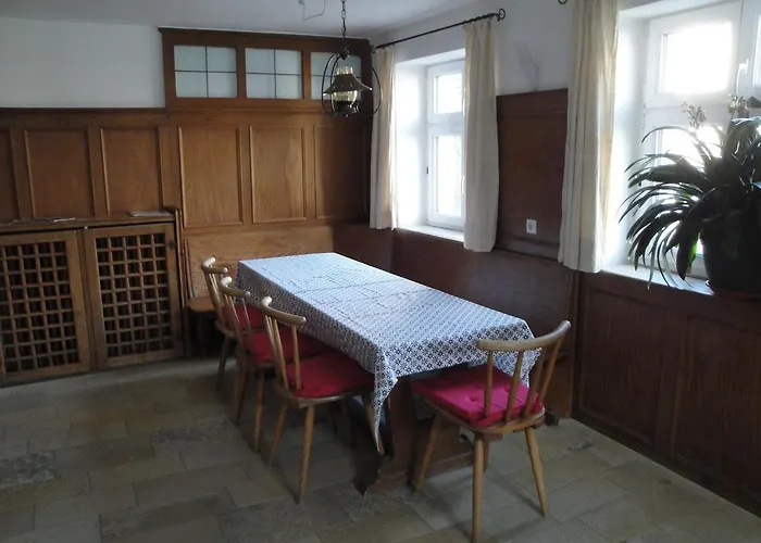 דירה Bed & Kitchen בורגאו
