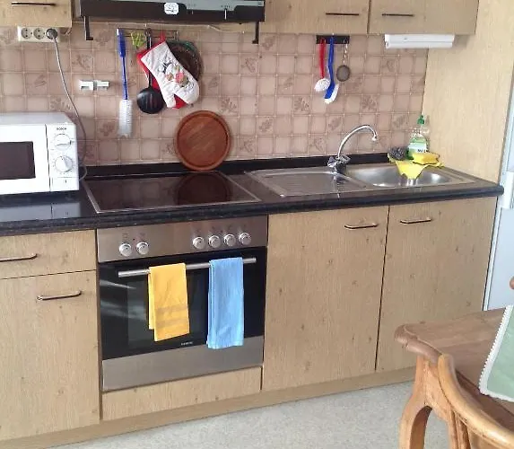 Bed & Kitchen דירה בורגאו