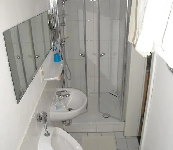Bed & Kitchen בורגאו